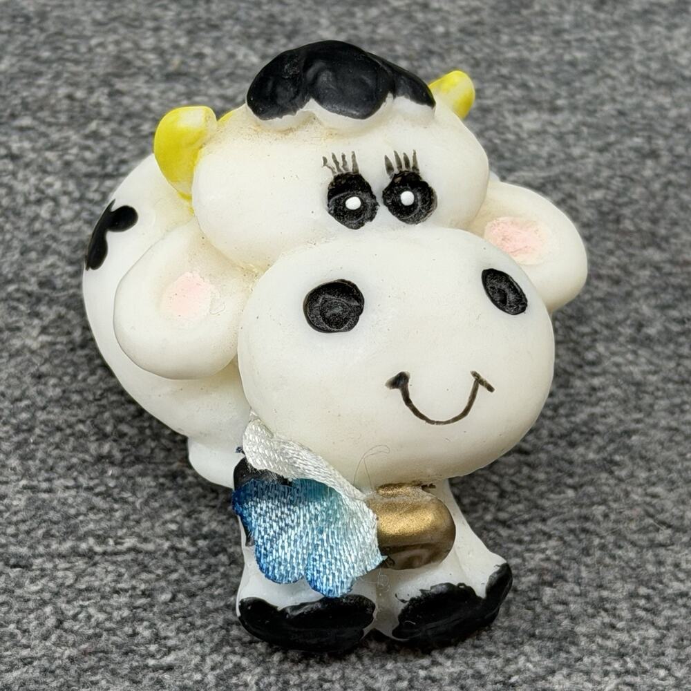 Vintage 3D Cartoon Cow Fridge Magnet Whimsical Farmhouse Kitchen Decor